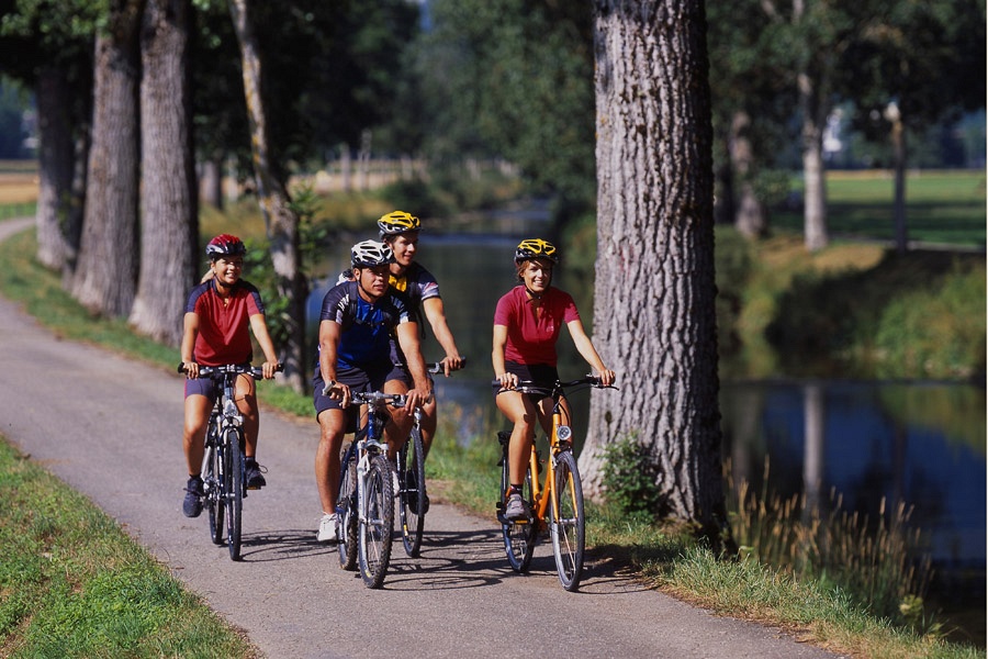 Balade à VTT ou e-VTT à la découverte des paysages époustouflants du Val-de-Travers